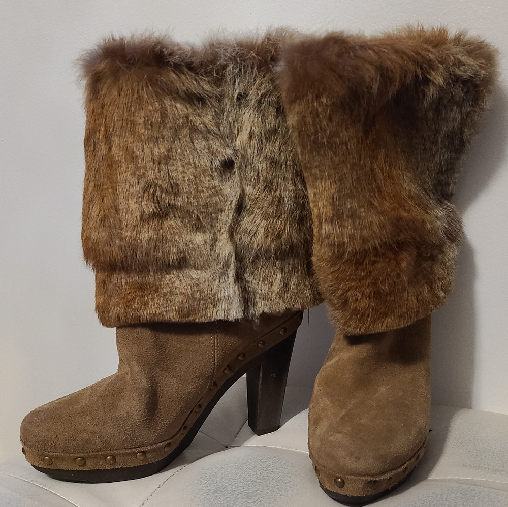 Paloma Barcelo Fur platform shoes